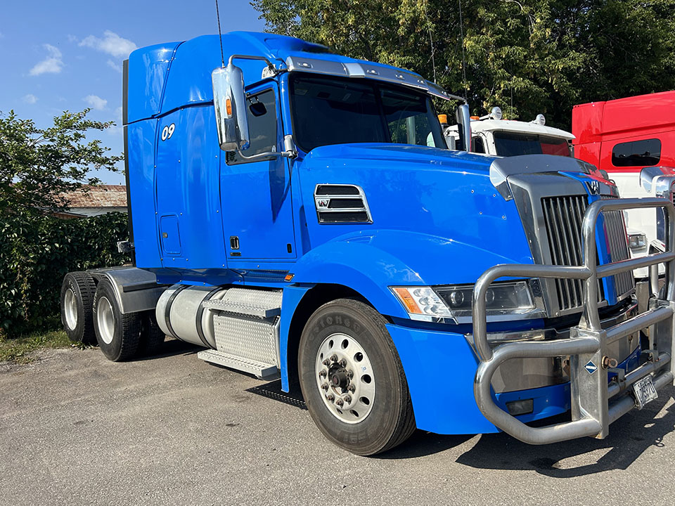 Western-Star-2020.jpg