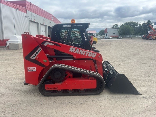 Manitou 1650RT 2023 #LO0238 Profil droit.jpg