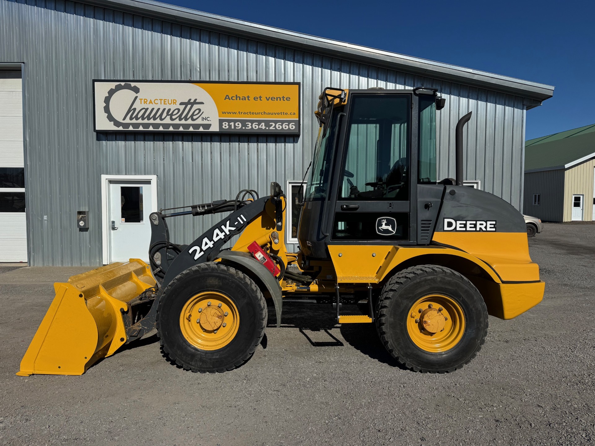 Deere 244K (1).jpg