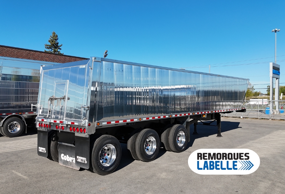 cobra hybride stock publiquip.jpg