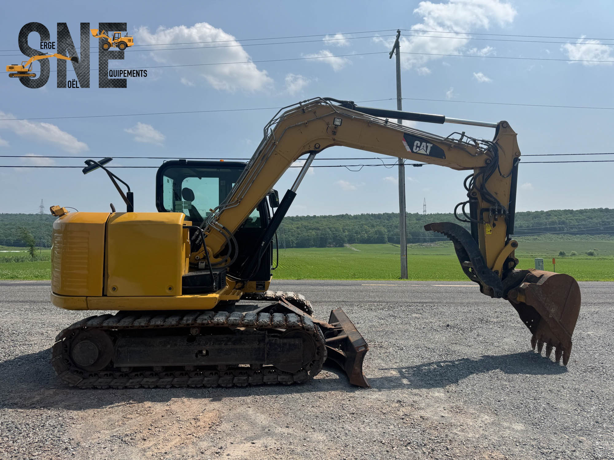 Caterpillar 307E2 #0217_7196.jpg