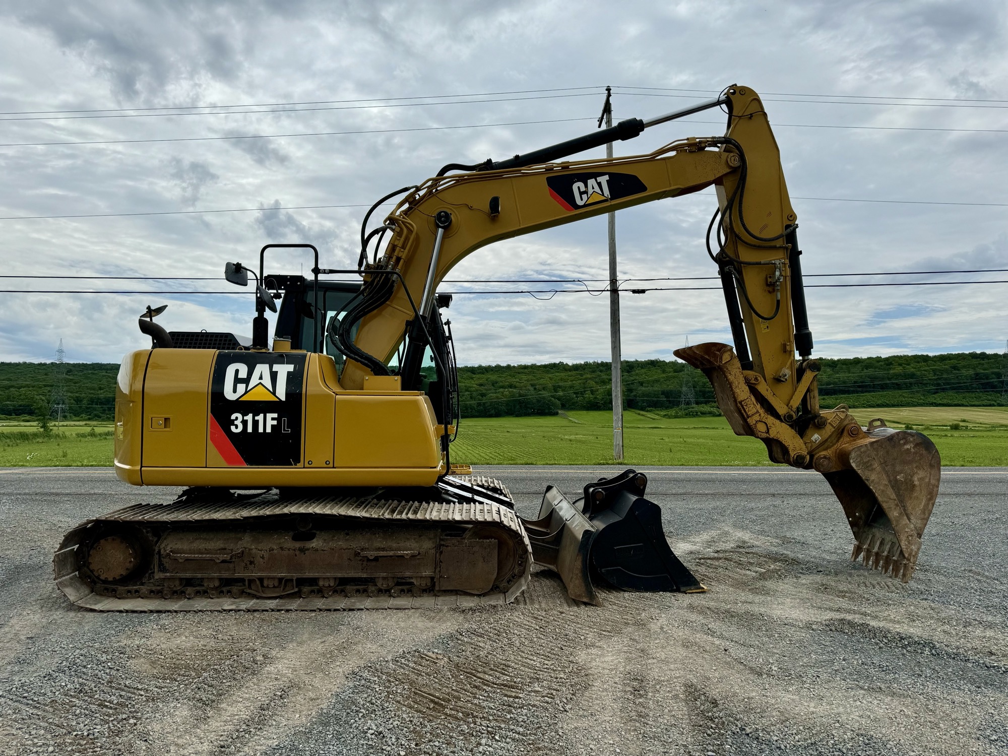 Caterpillar 311F LRR_0951.jpg