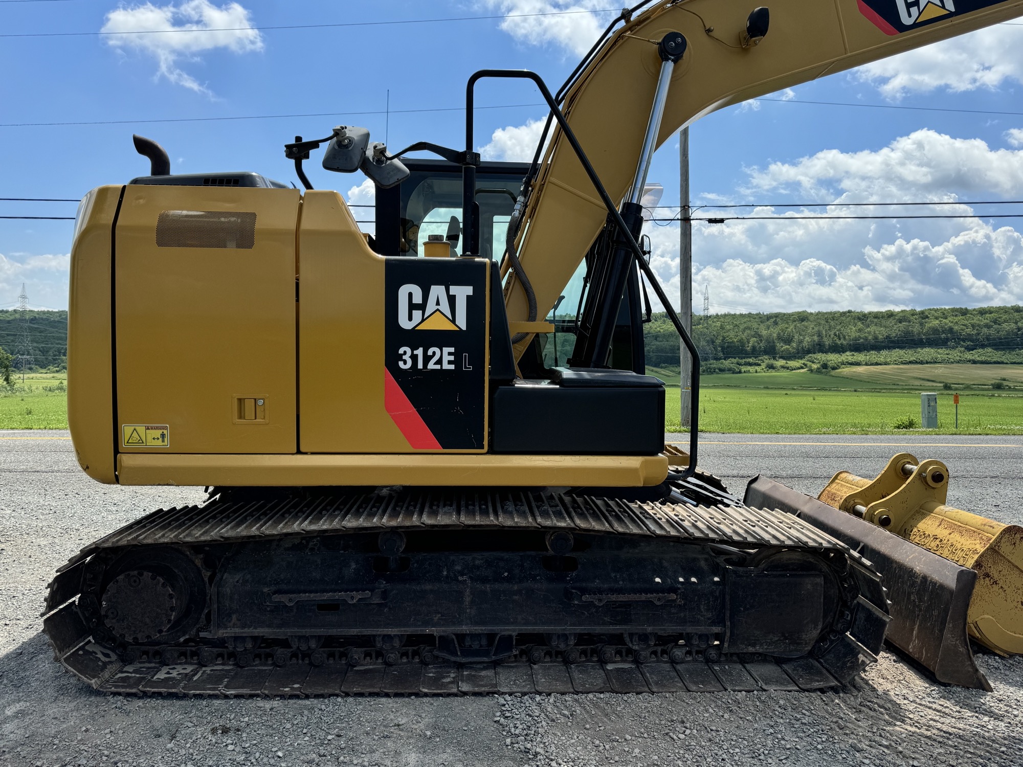 Caterpillar 312E L_0904.jpg