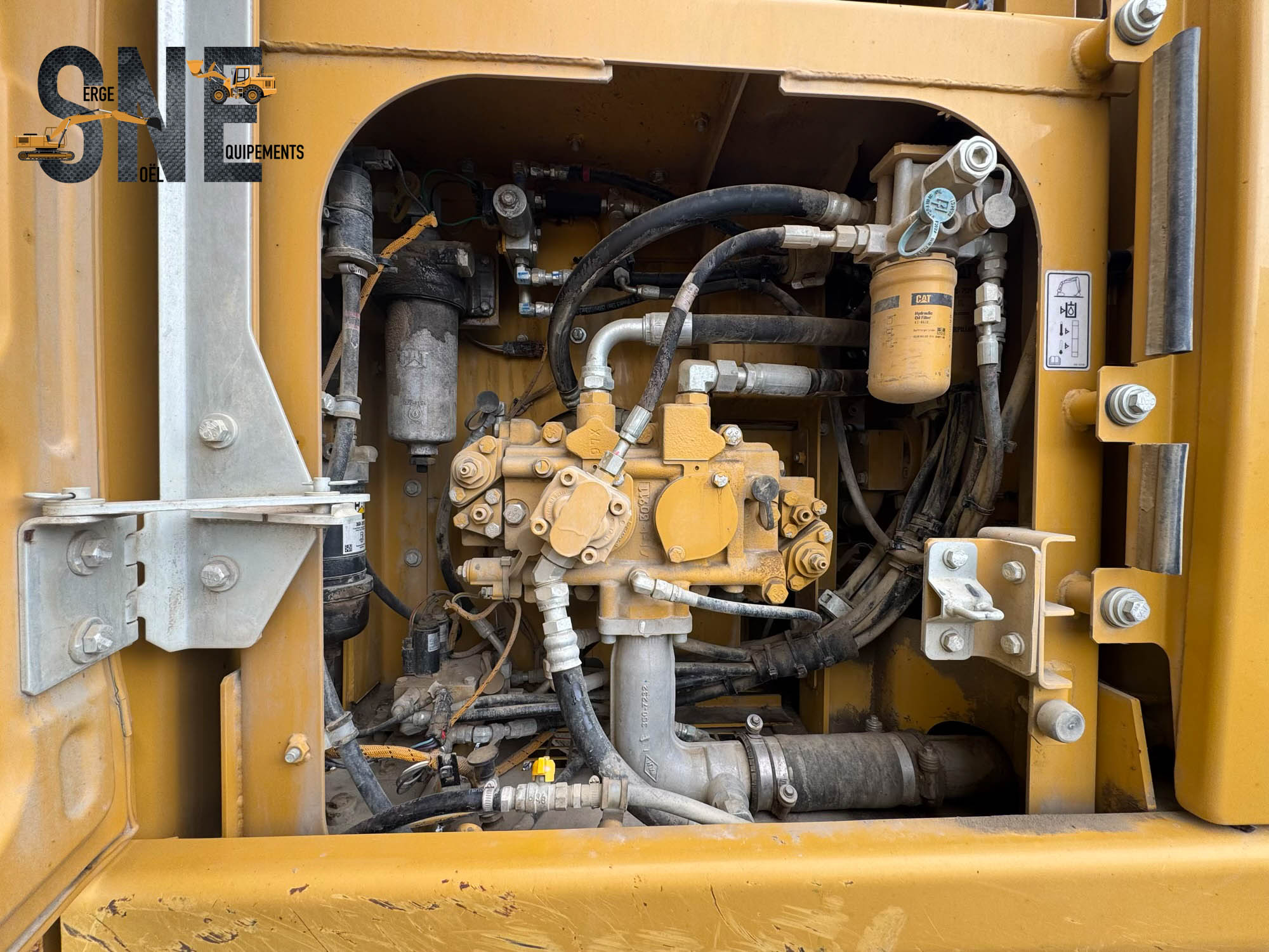 Caterpillar 316EL #1215_6258.jpg