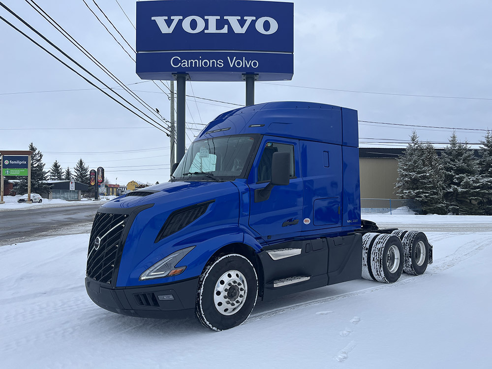 VOLVO-440.jpg
