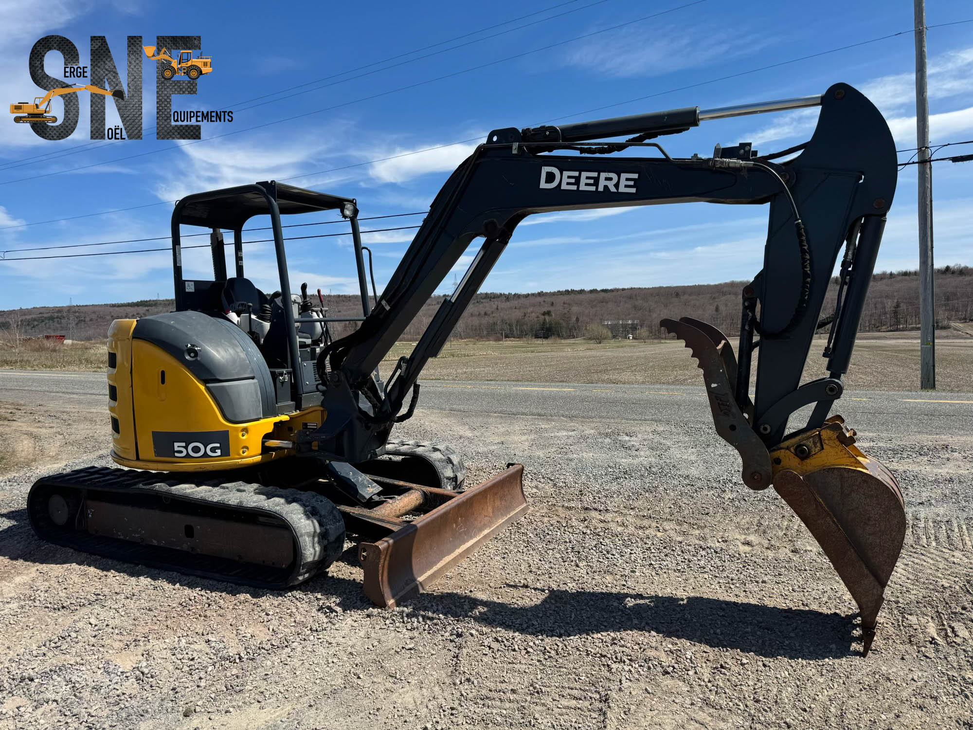 John Deere 50G_5988.jpg