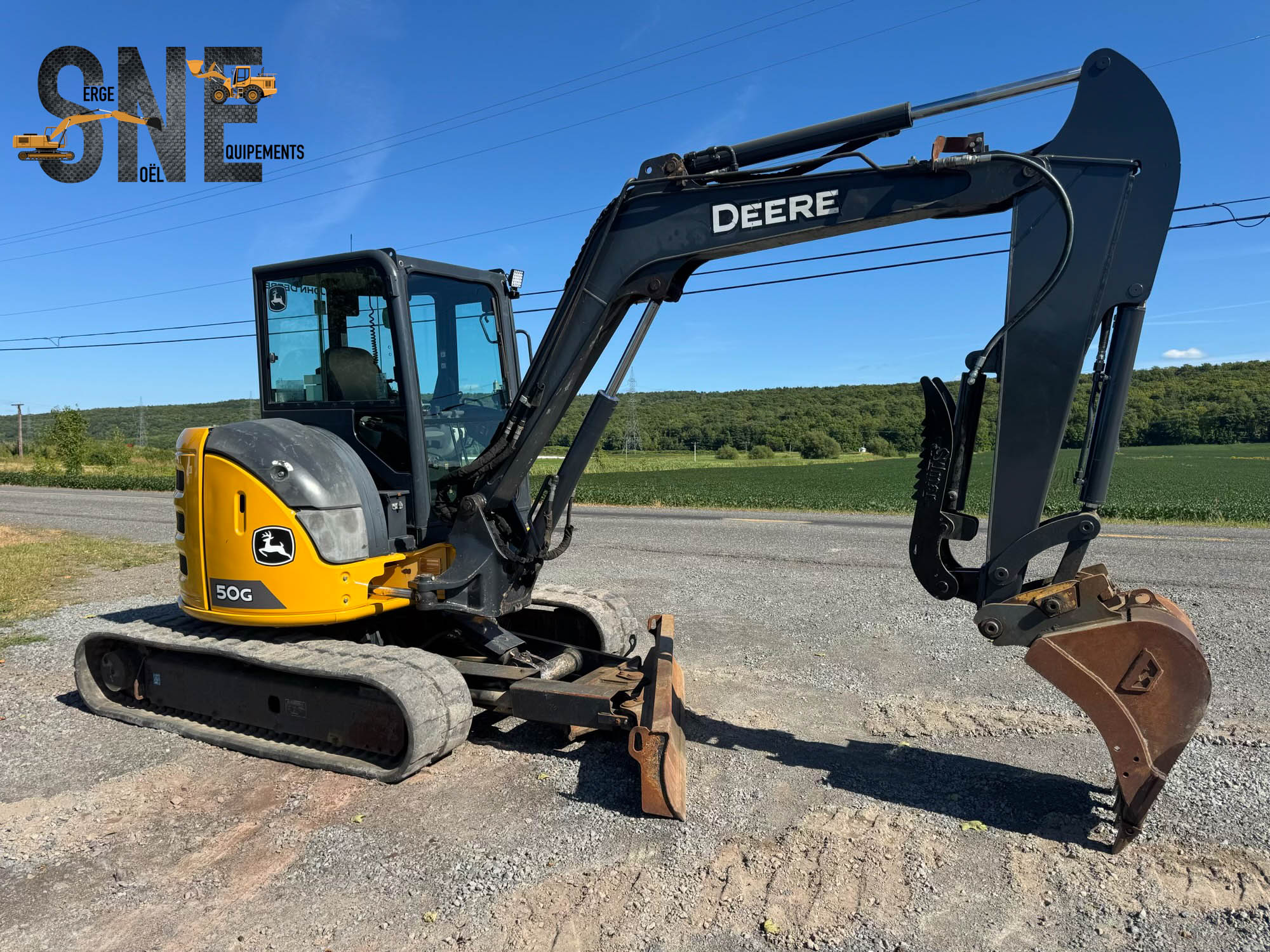 John Deere 50G_7803.jpg
