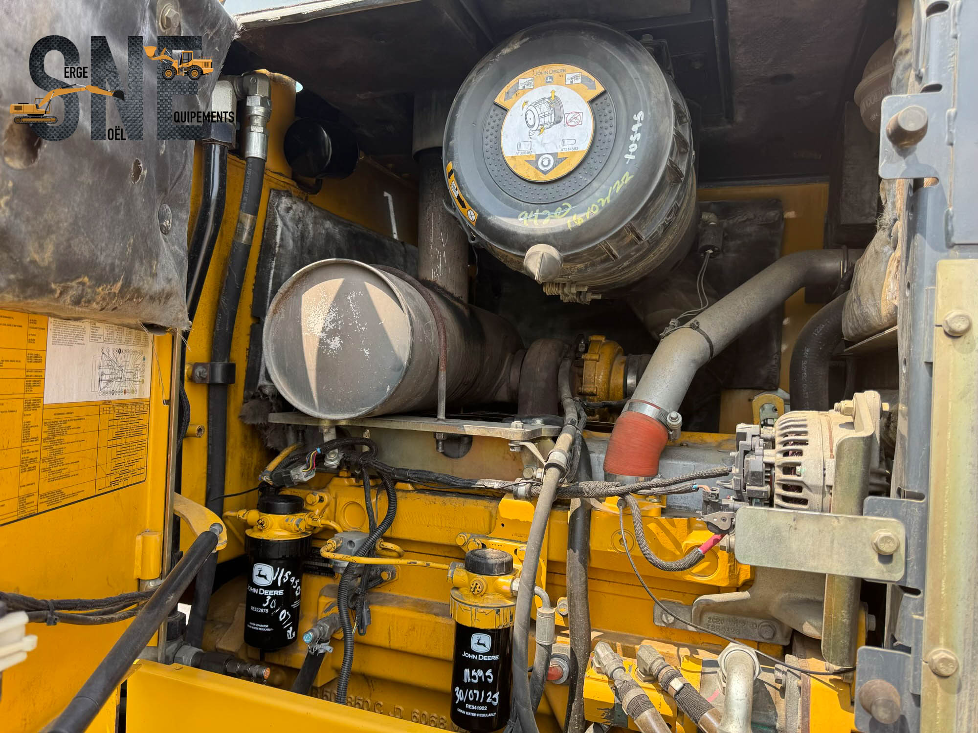 John Deere 544K_7489.jpg