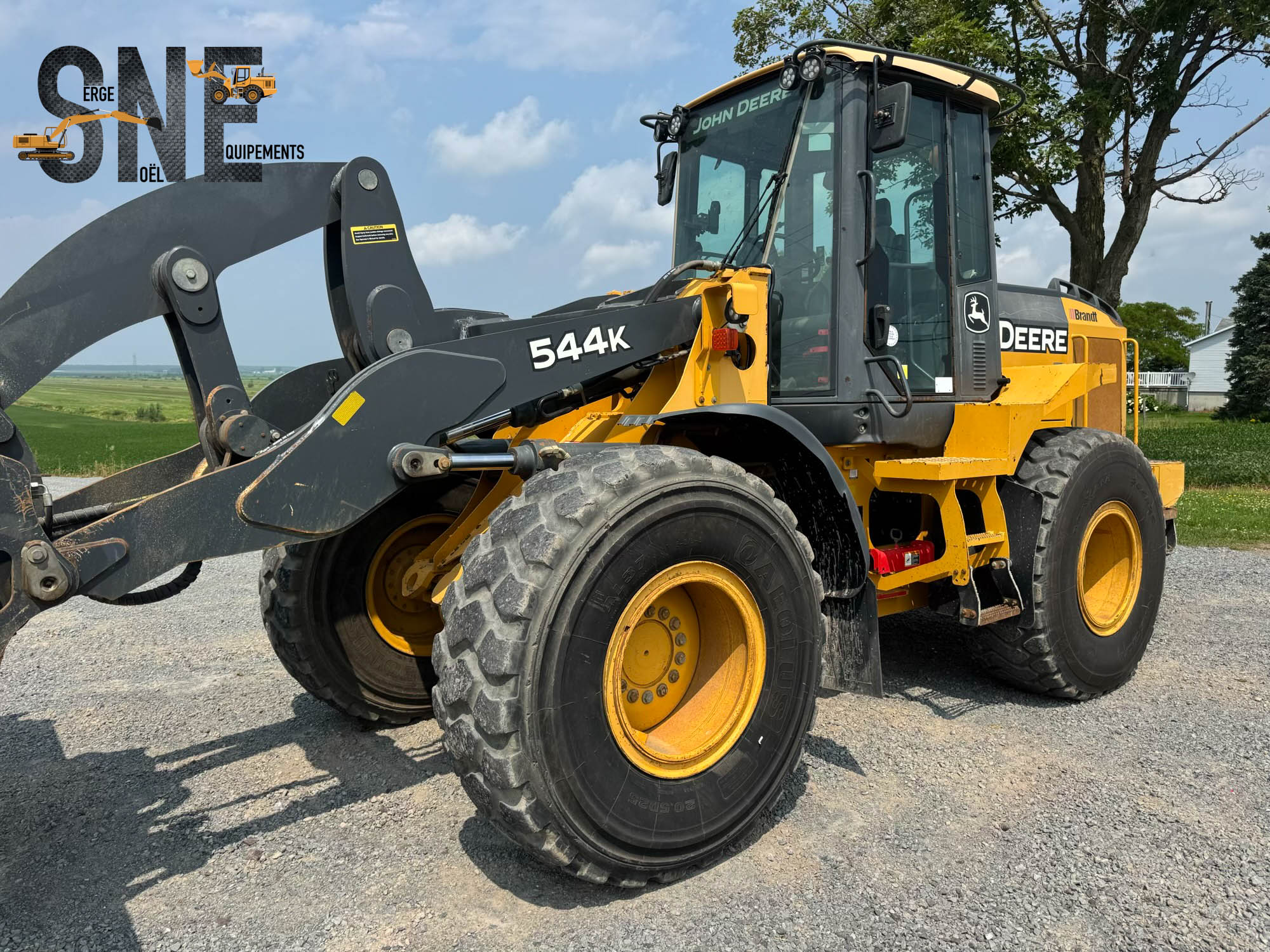 John Deere 544K_7483.jpg