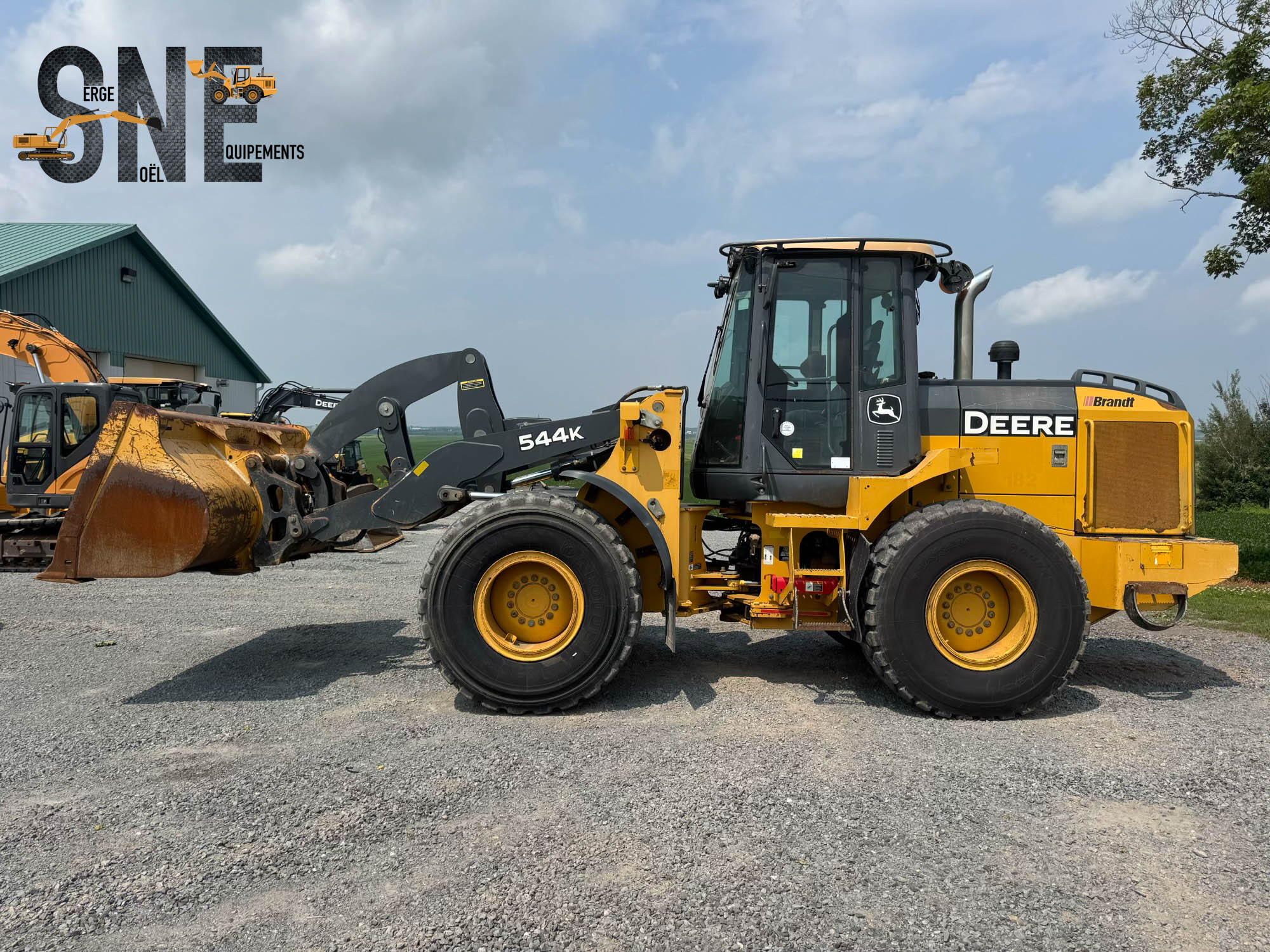 John Deere 544K_7481.jpg