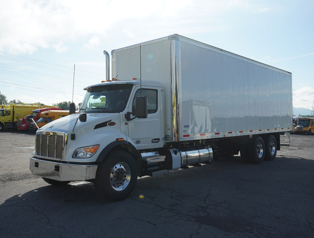 Peterbilt-548-1.jpg