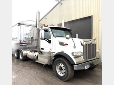 Peterbilt-567-2016.jpg