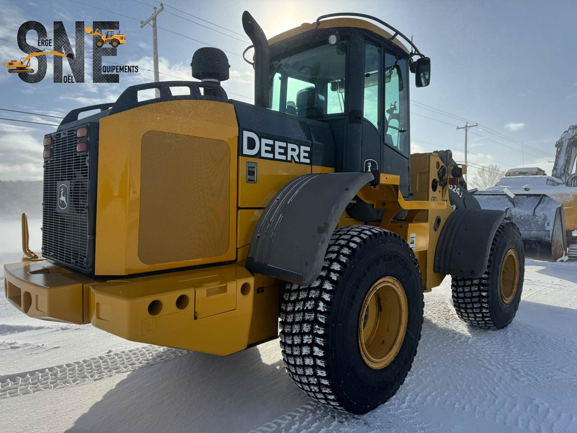 John Deere 624J_0300.jpg