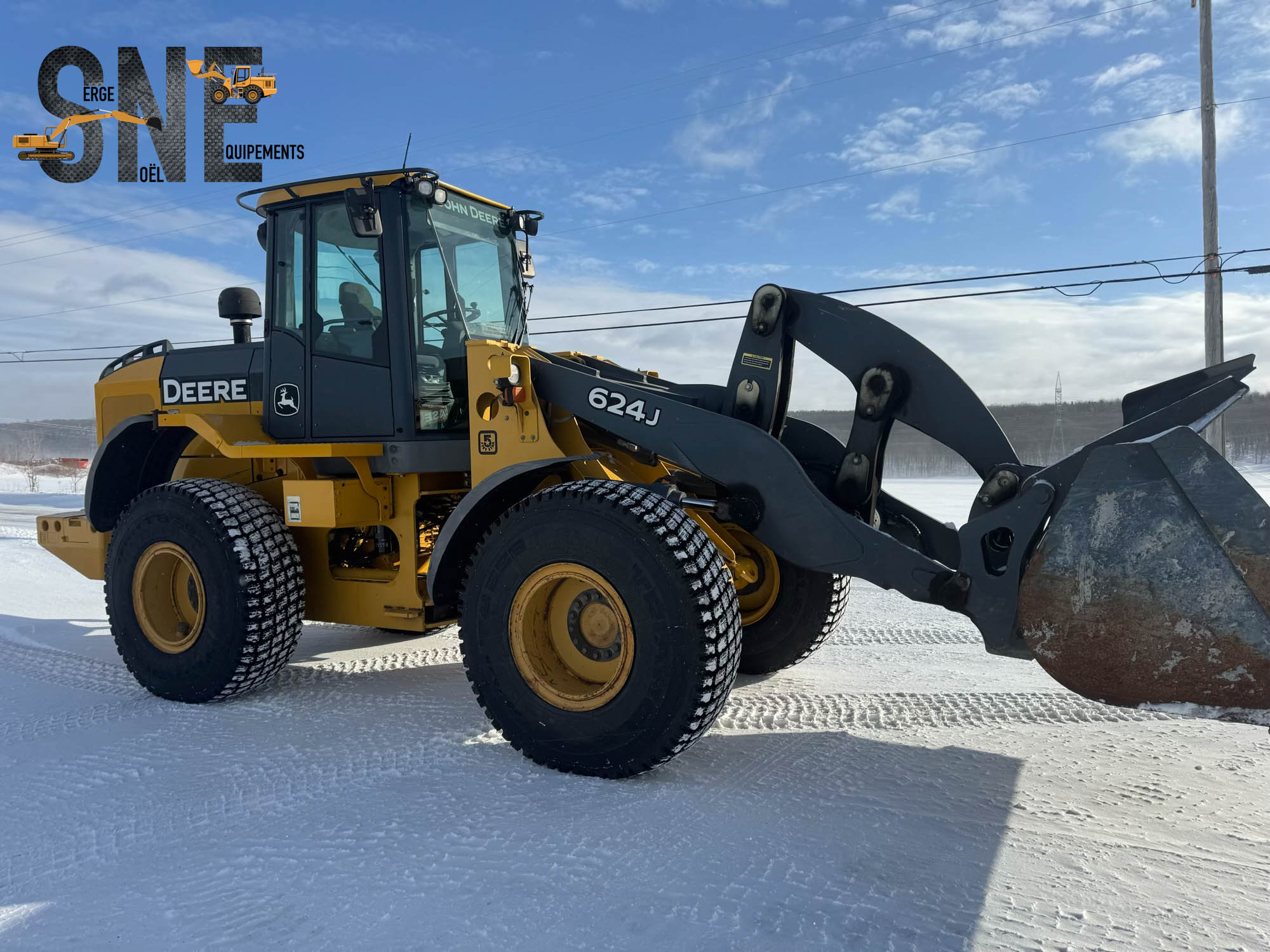 John Deere 624J_0298.jpg