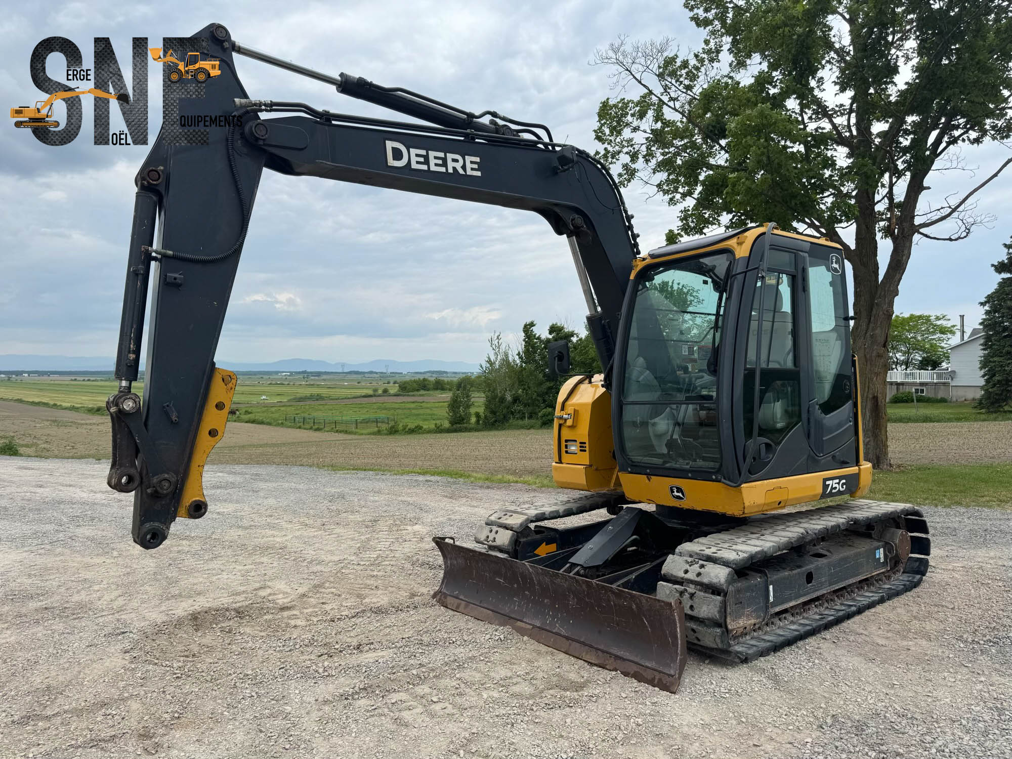 John Deere 75G #7165_6676.jpg