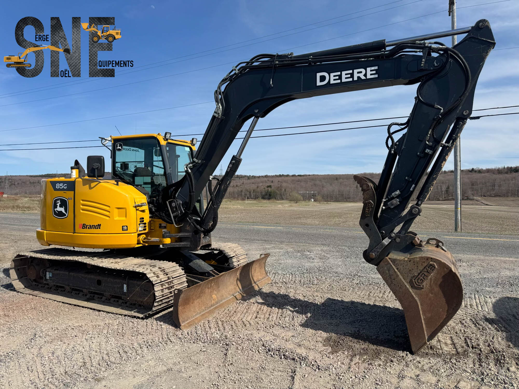 John Deere 85G_6019.jpg