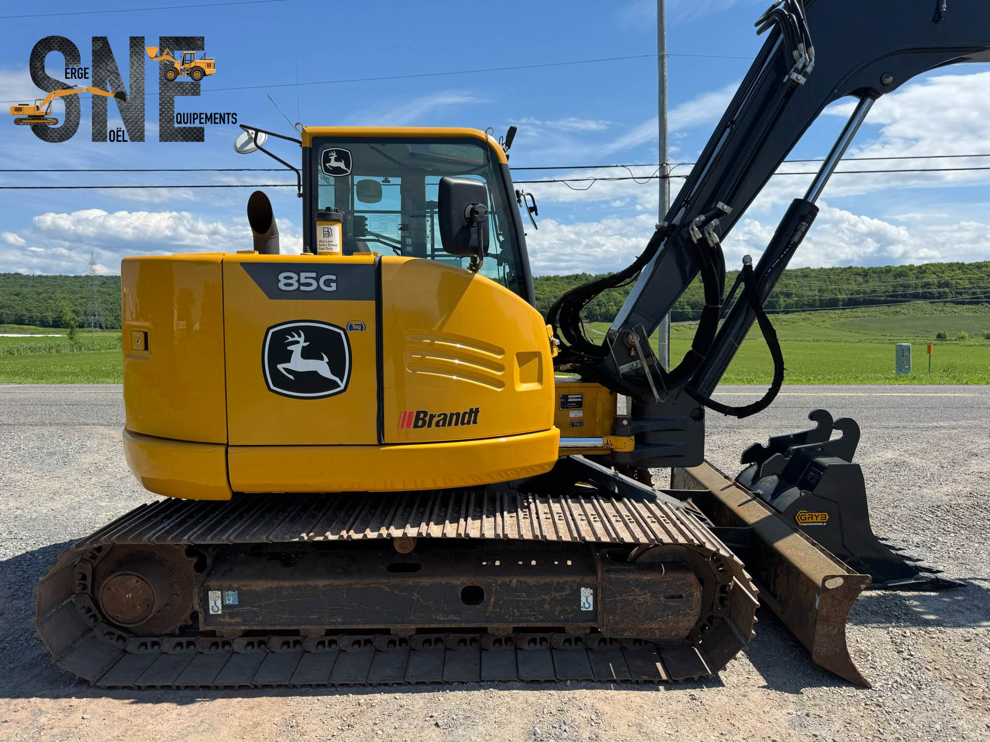 John Deere 85G #9438_7115.jpg