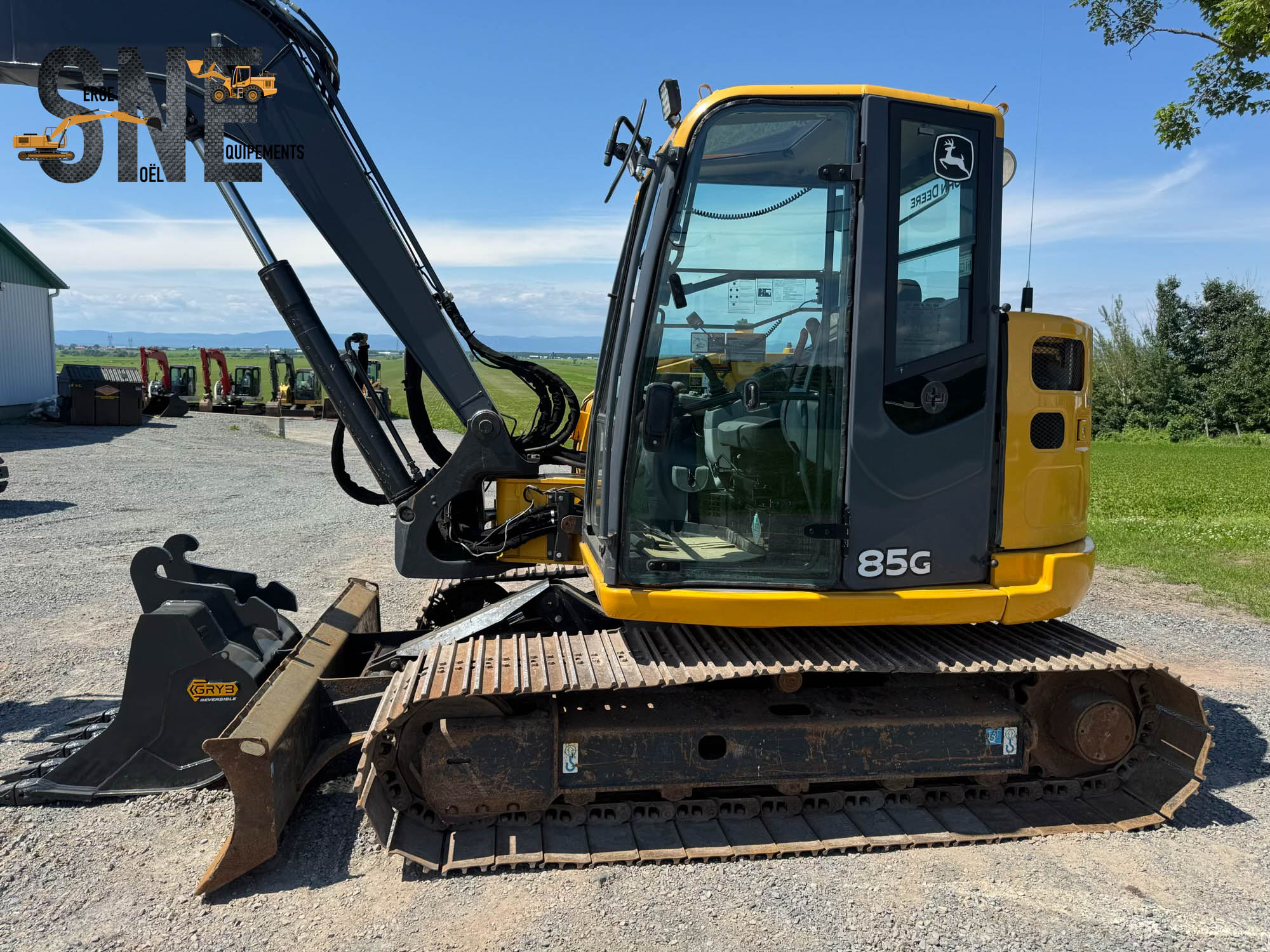 John Deere 85G #9438_7112.jpg
