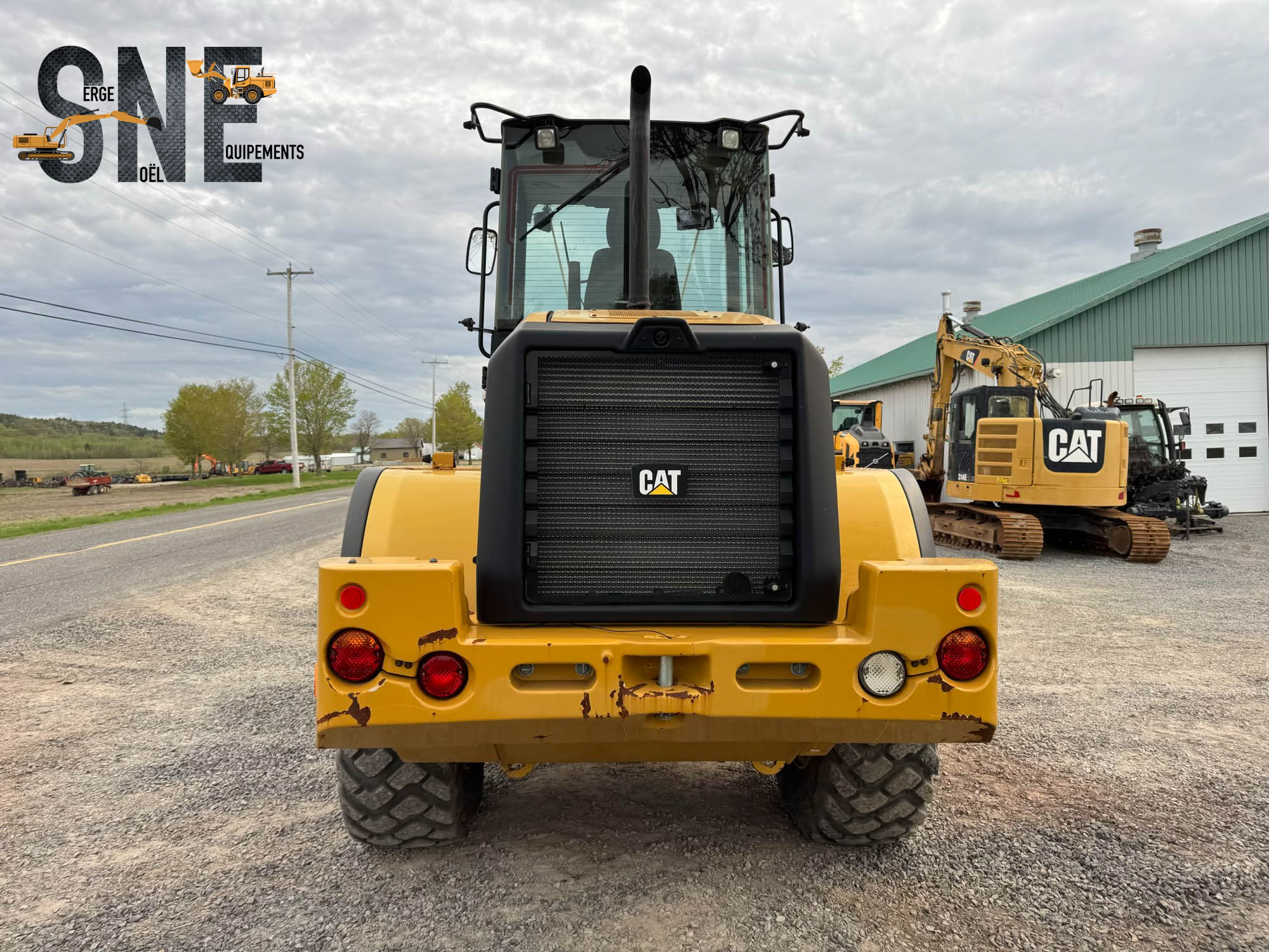 Caterpillar 918M_6211.jpg