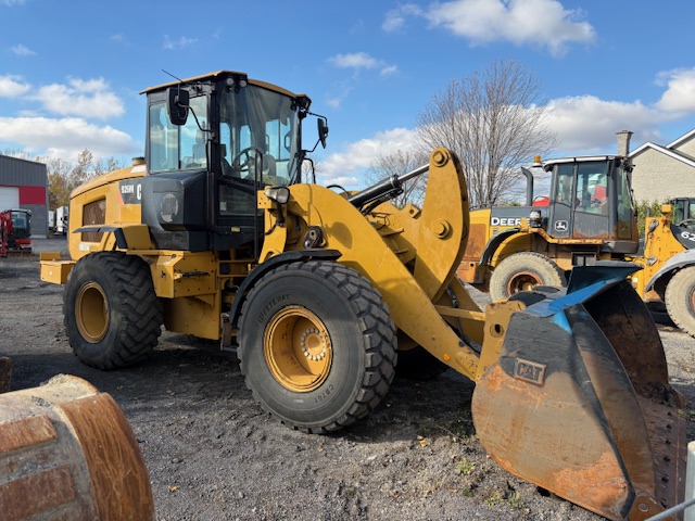 2018 CAT 926M.jpeg