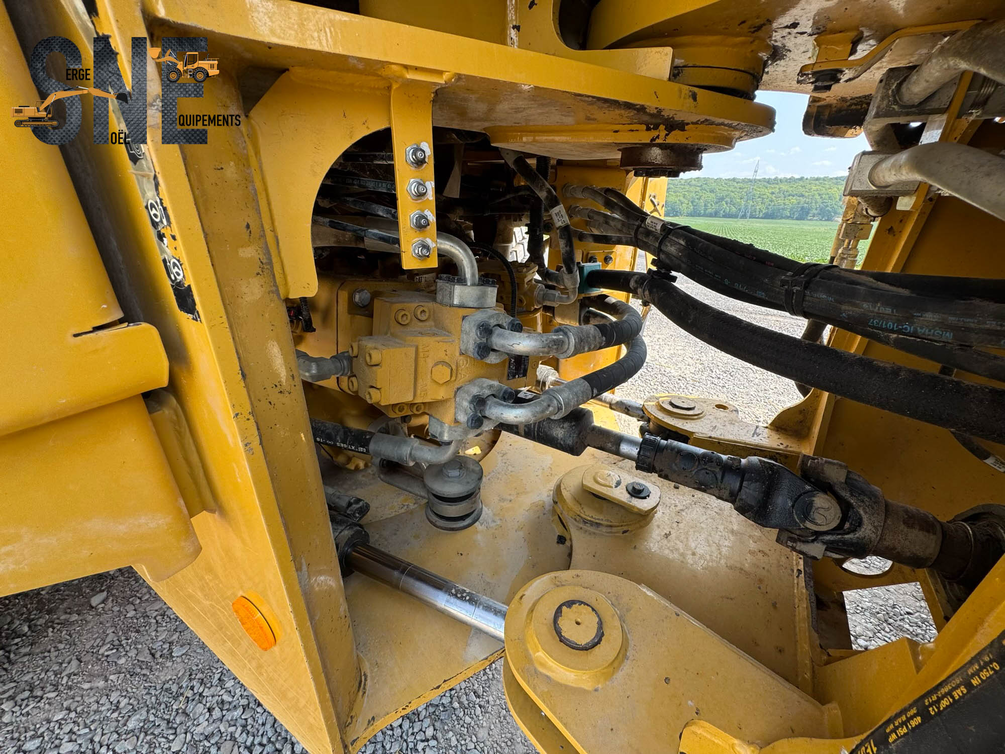 Caterpillar 930M_7671.jpg