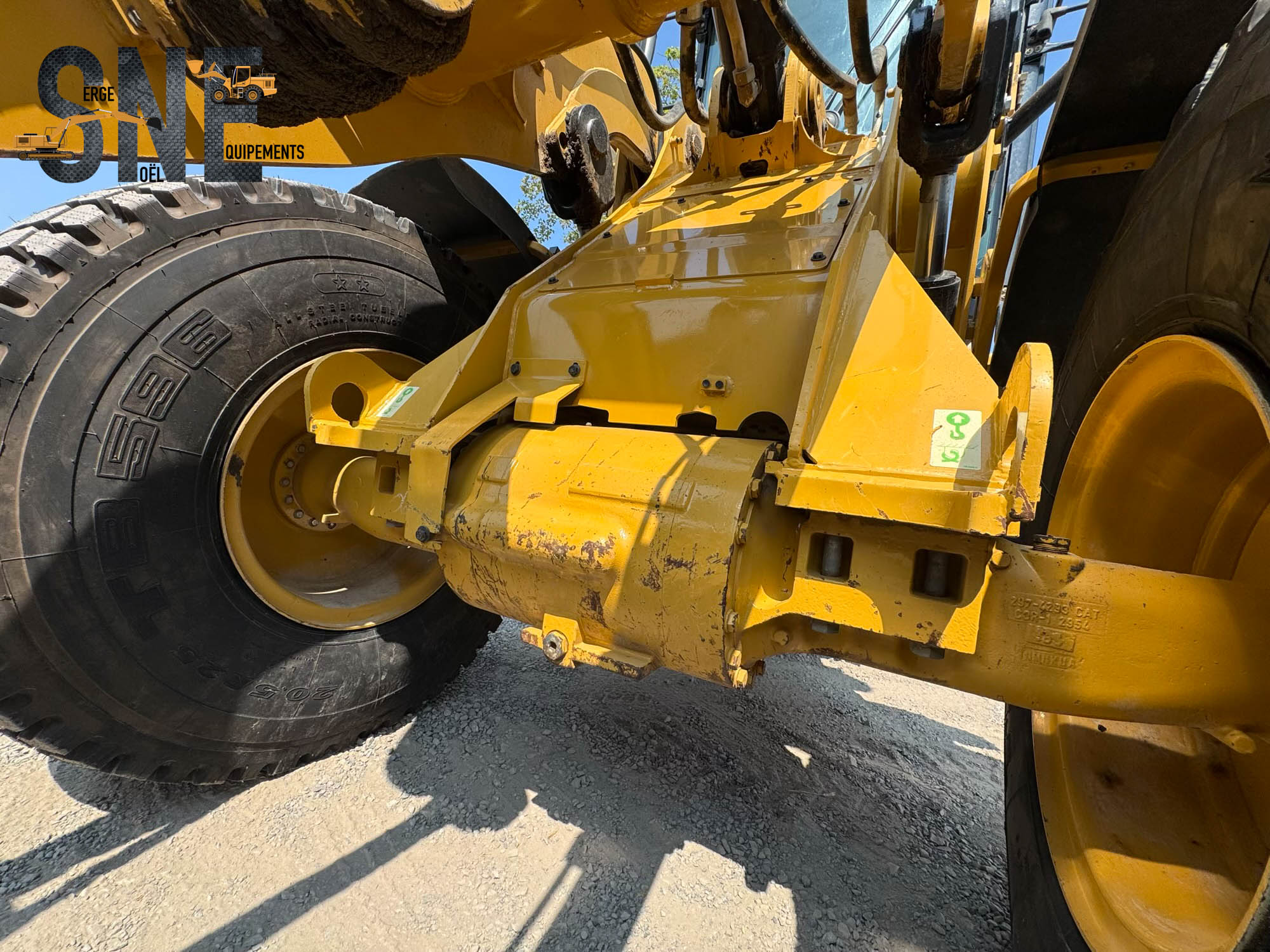 Caterpillar 930M_7669.jpg