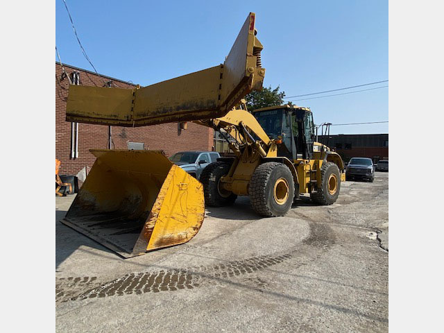 CAT-950G-2.jpg