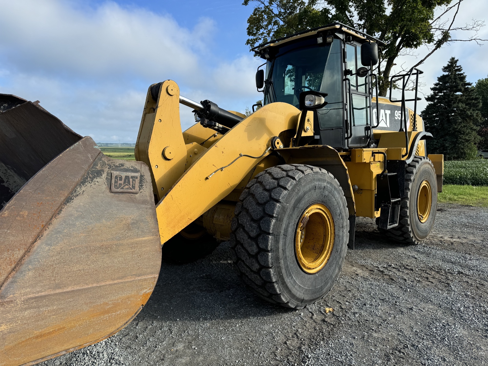 Caterpillar 950K_1803.jpg