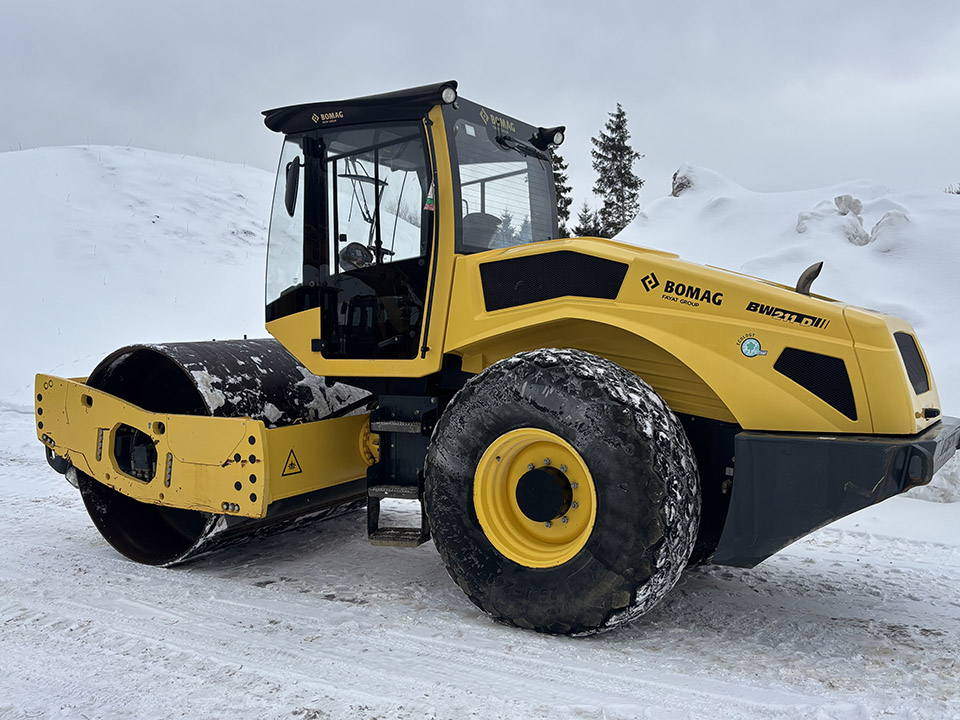 2019, Bomag, BW211D-5, 2841h, 104 000.jpg