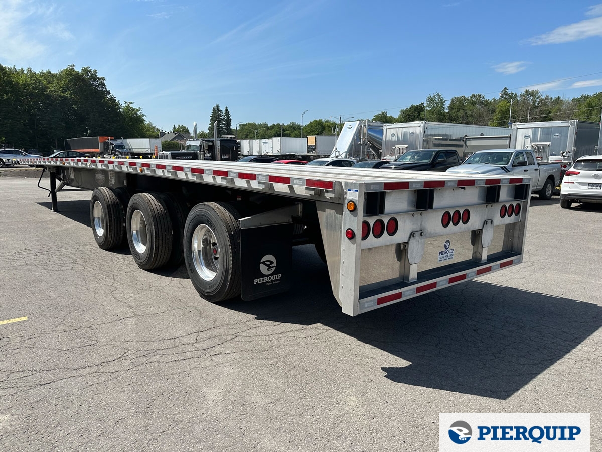 Pierquip-Flatbed-WilsonTrailer-3Axles-2024-003.jpg