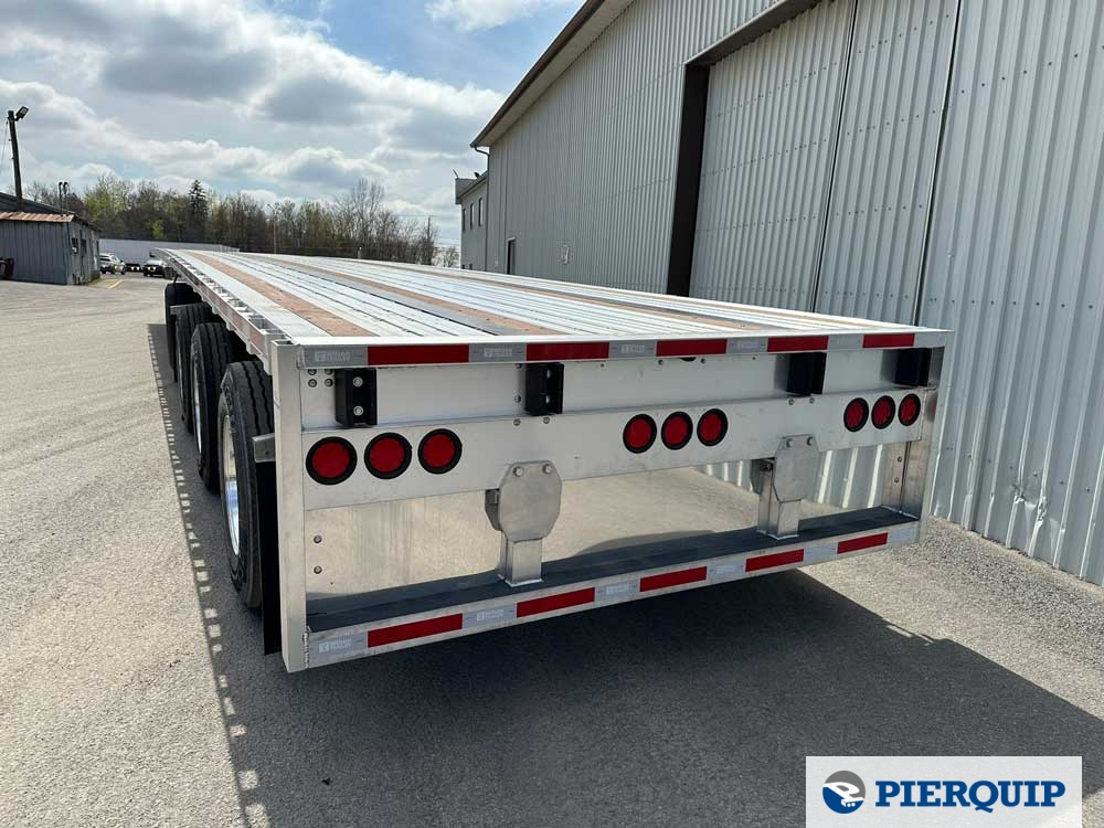 Pierquip-Flatbed-WilsonTrailer-4Axles-2025-010.jpg