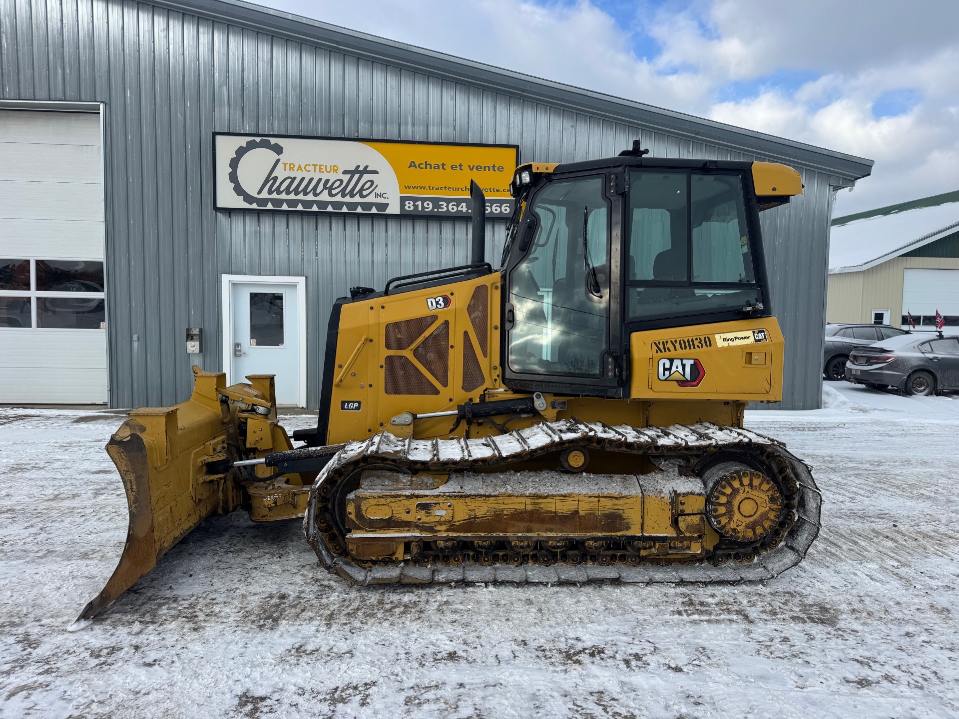 Caterpillar D3 LGP (1).jpg