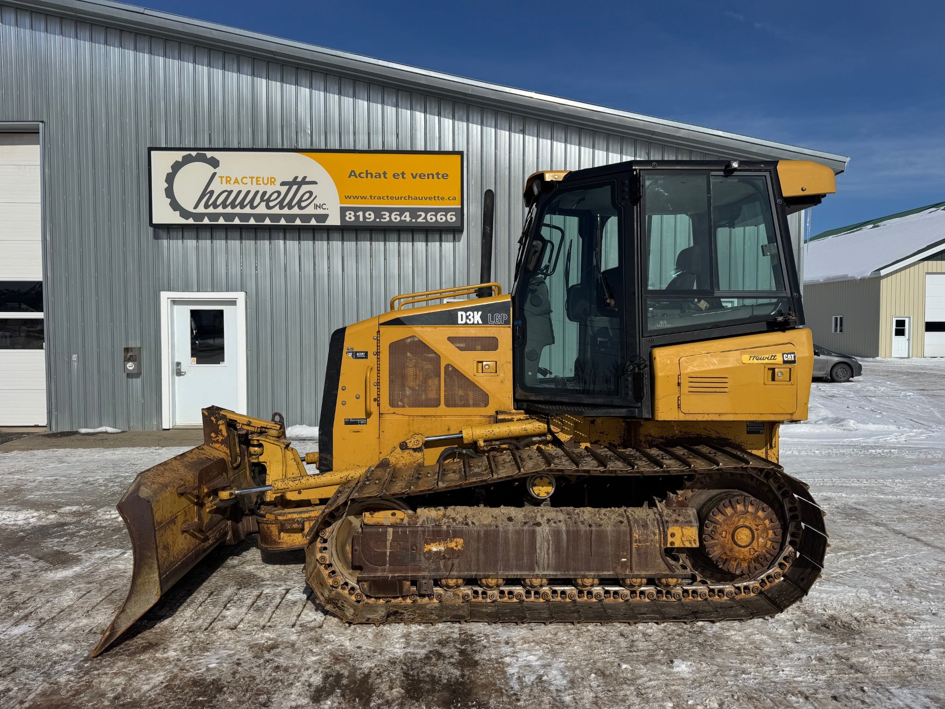 Cat D3KLGP (1).jpg