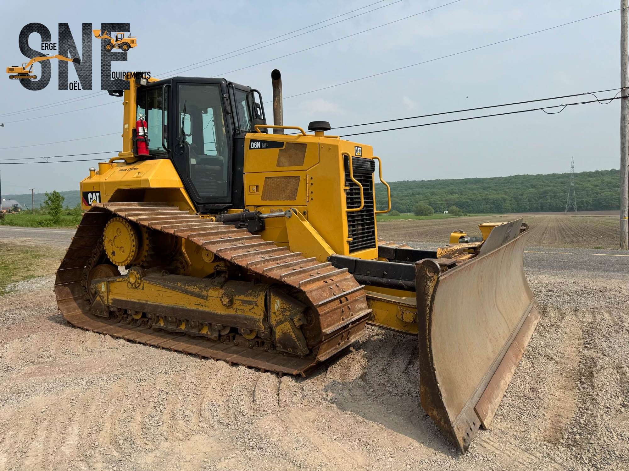 Caterpillar D6N LGP_6503 2.jpg
