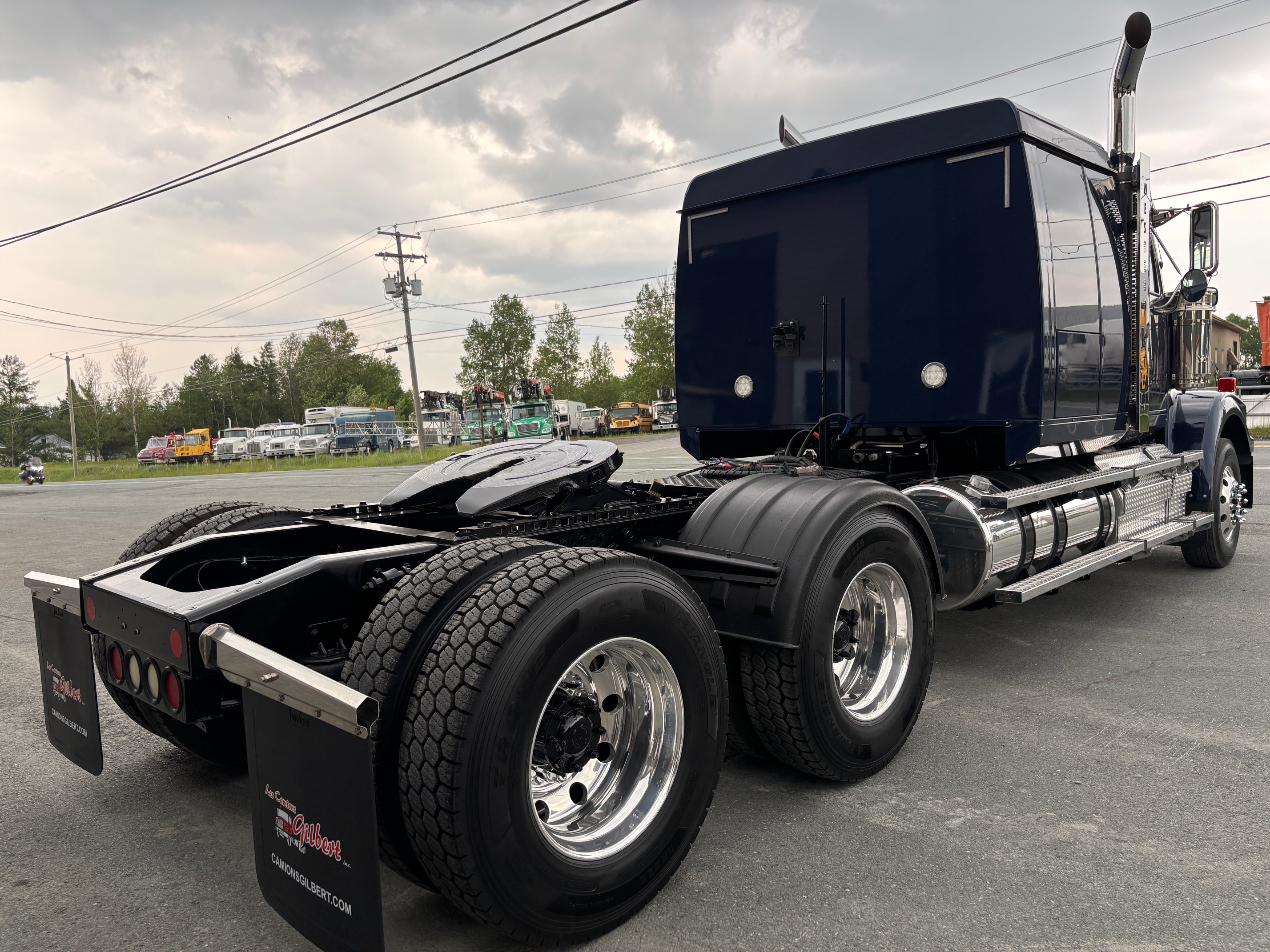 2018 - Western Star 4900FA - Camion Tracteur 05.JPG