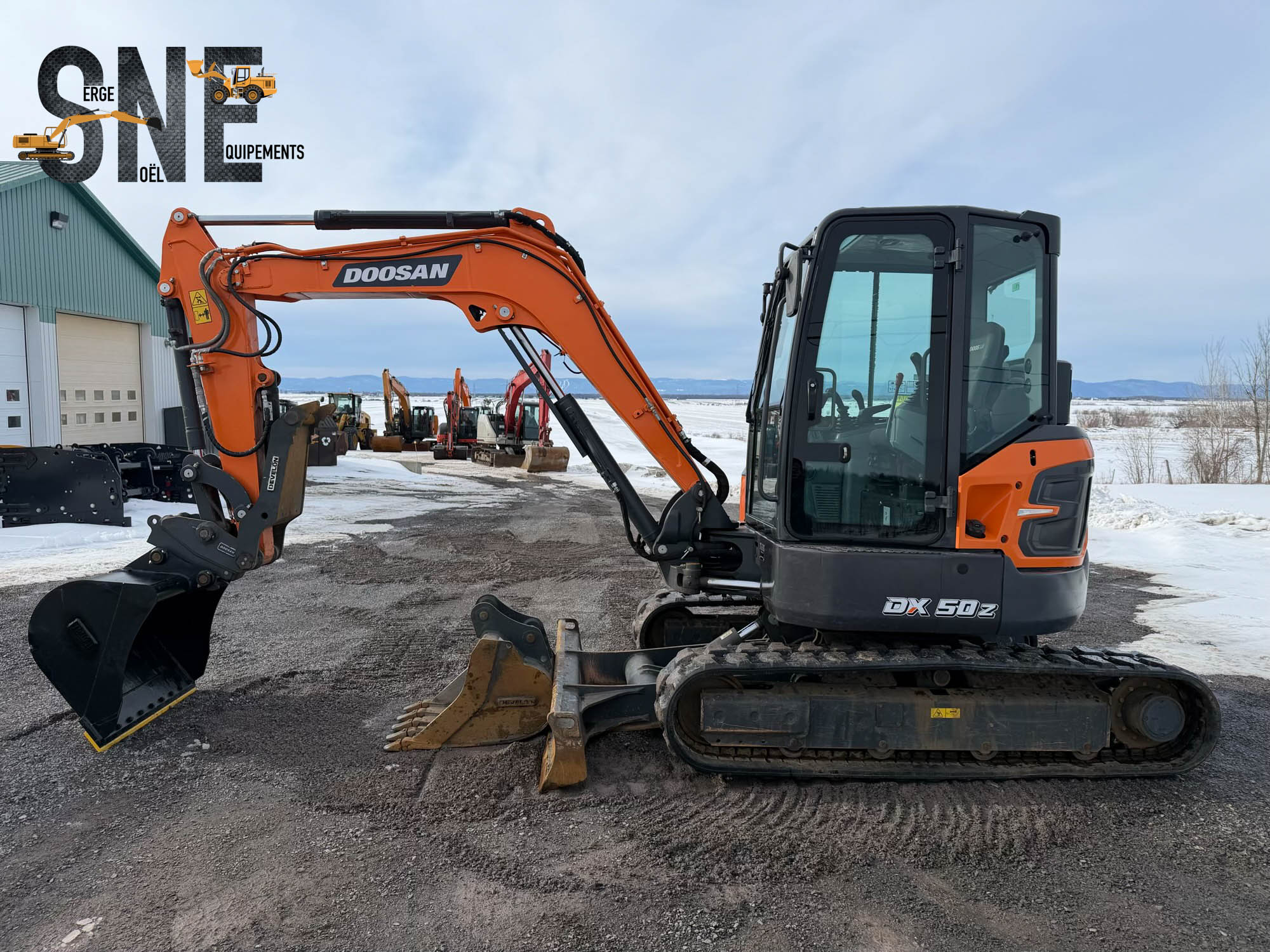 Doosan DX50Z-7_0620.jpg