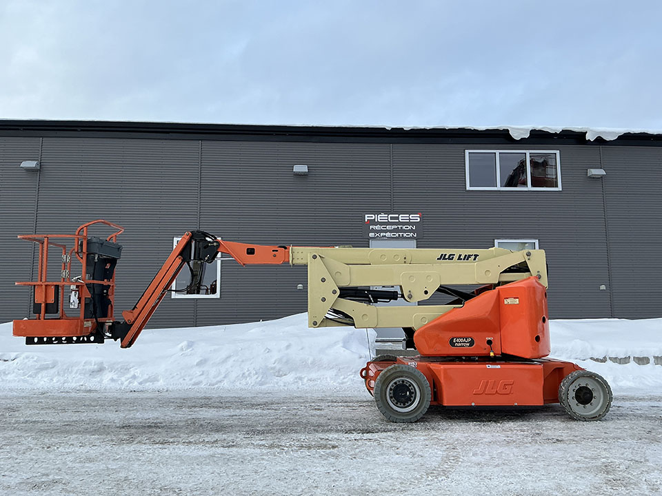 JLG-E400AJP-2013.jpg