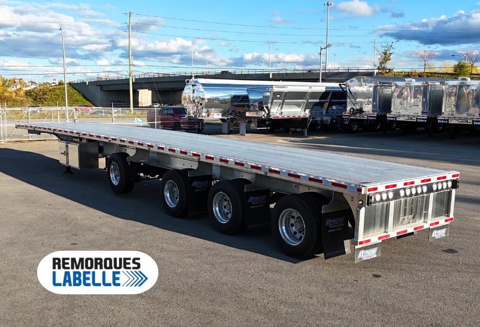 Extreme flatbed 4 essieux publiquip.jpg