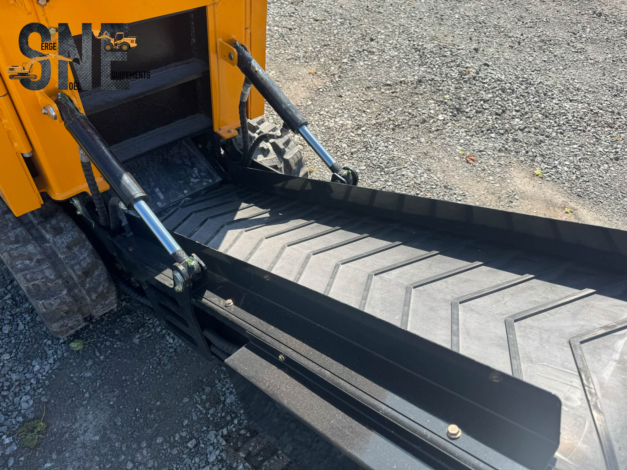 Future FT-SSJ430_6716.jpg