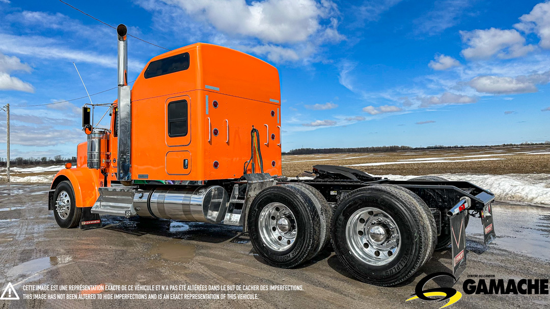 KENWORTH W900L HIGHWAY / SLEEPER TRUCK /  TRACTOR