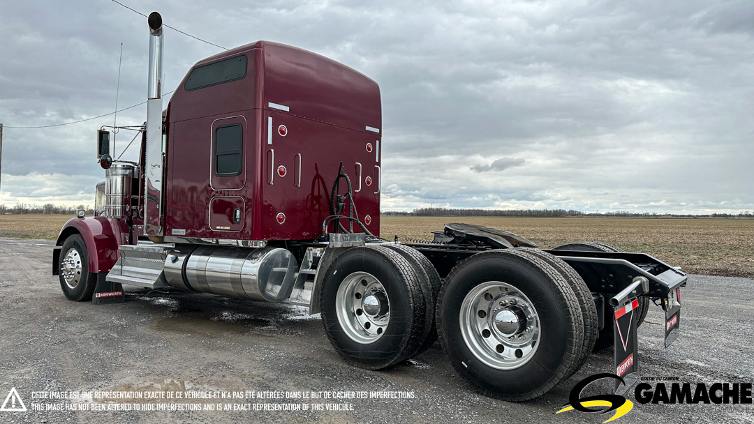 KENWORTH W900L HIGHWAY / SLEEPER TRUCK /  TRACTOR