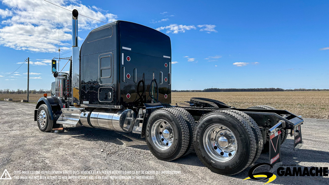 KENWORTH W900L HIGHWAY / SLEEPER TRUCK /  TRACTOR