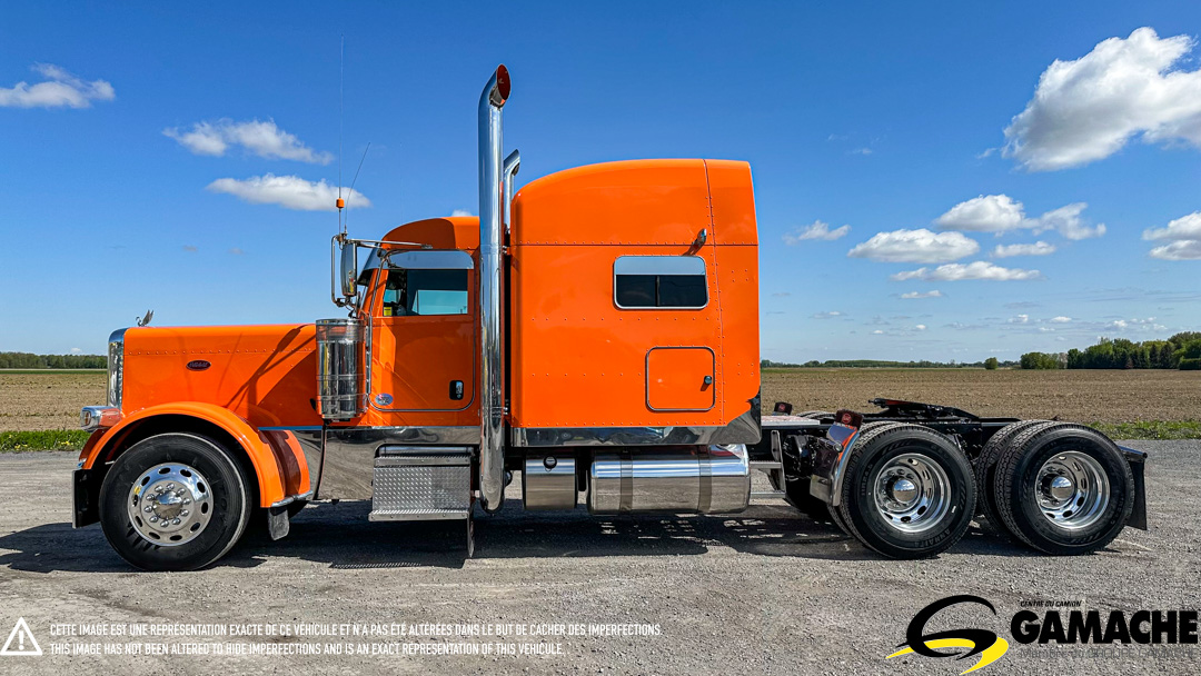 PETERBILT 389 HIGHWAY / SLEEPER TRUCK /  TRACTOR