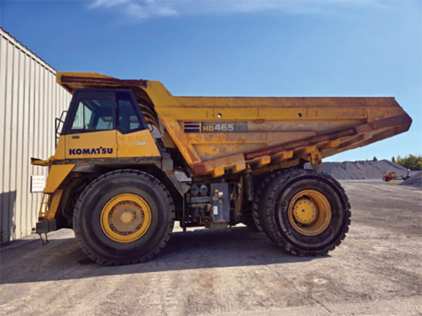 KOMATSU HD465-7E0.jpg