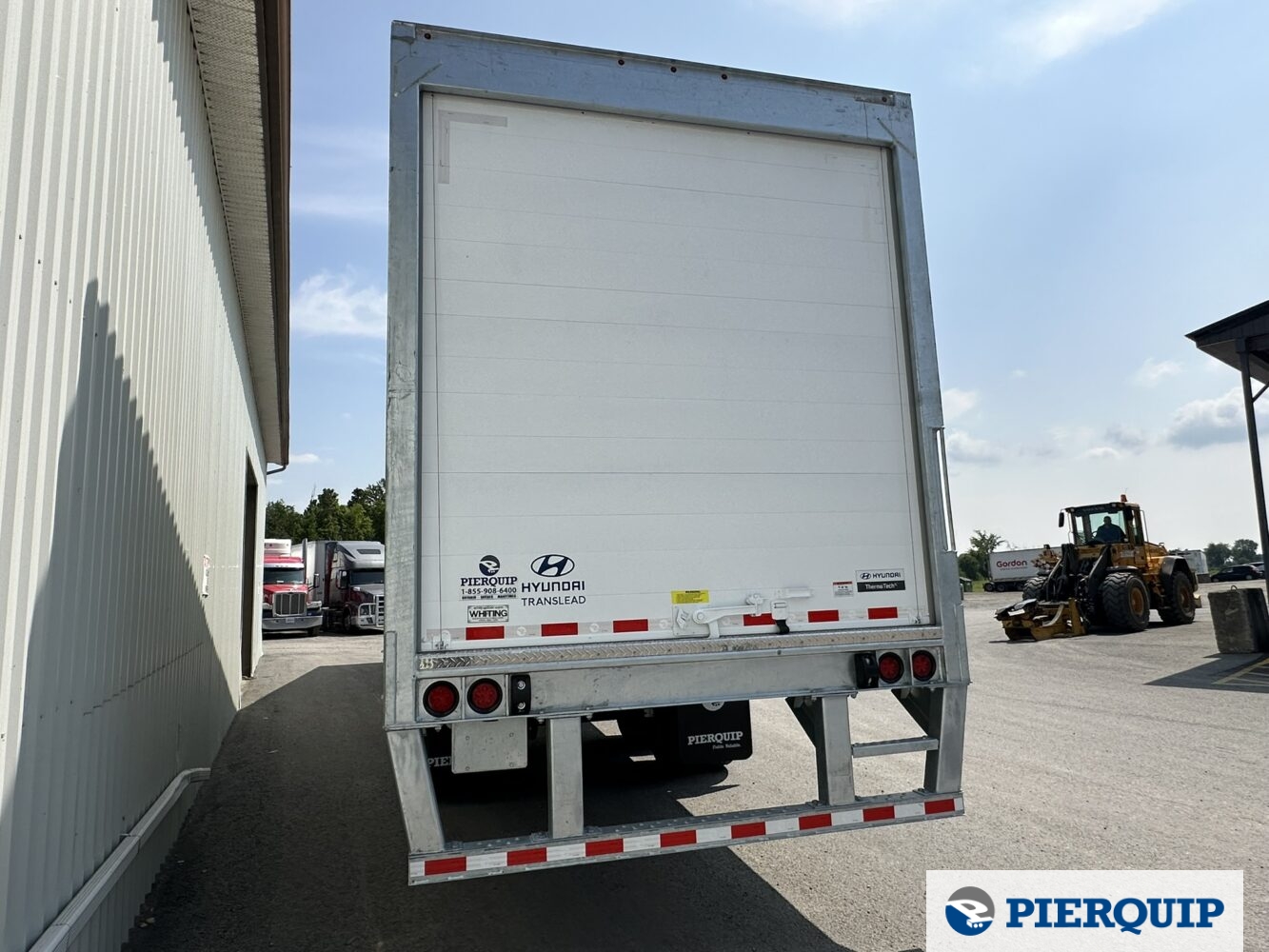 Pierquip-Hyundai-Reefer-Tandem-roll up-2025-003.jpeg