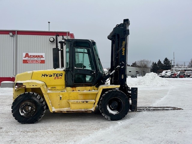 Hyster H250HD 2007 #CE3179 profil droite right side.jpg