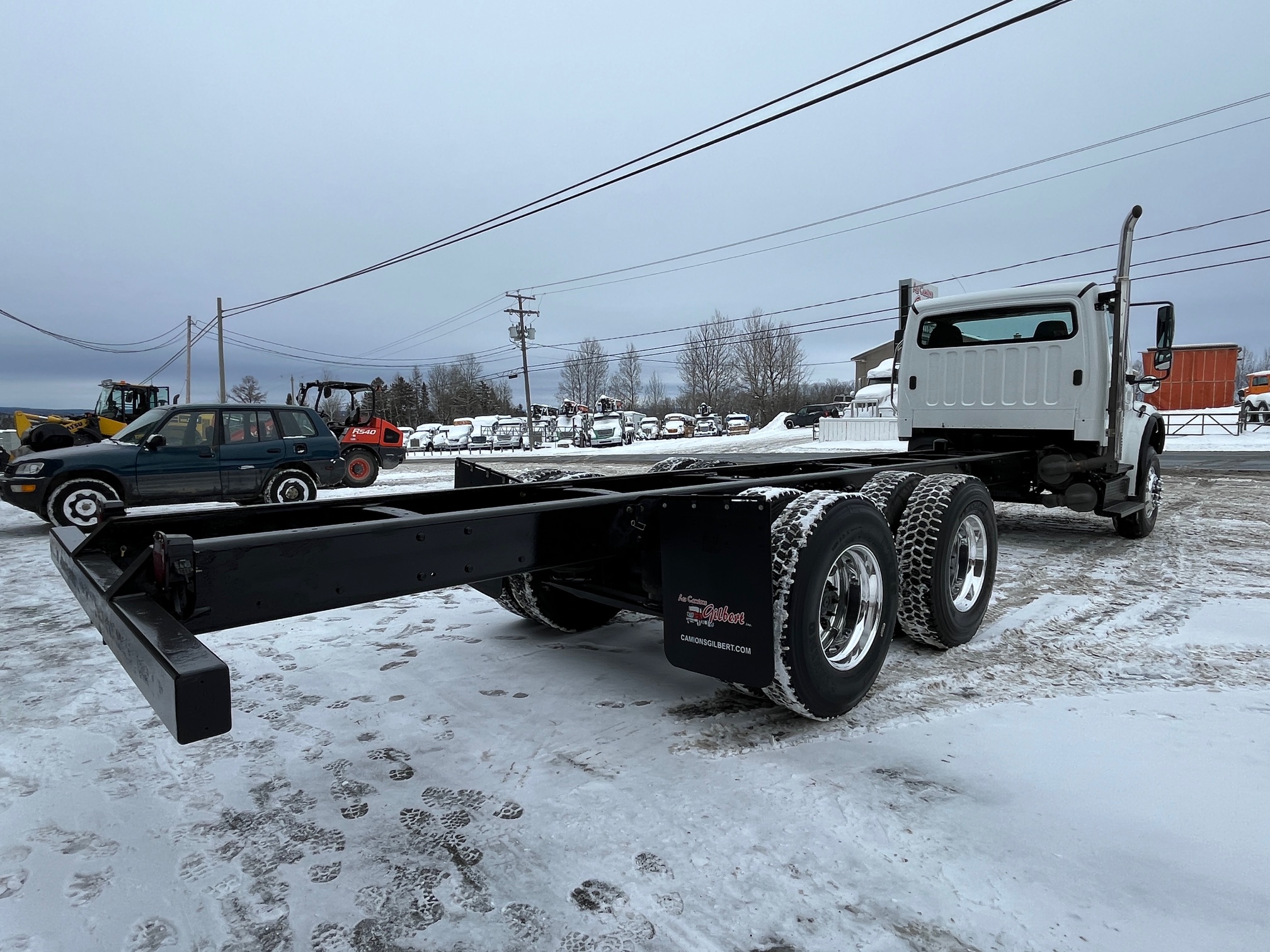 2012 - Freightliner M2 106 - Cab & Chassis 05.JPG