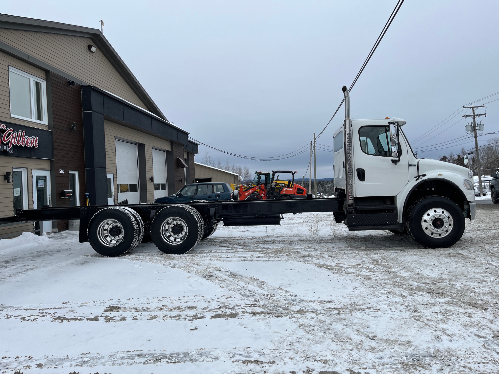 2012 - Freightliner M2 106 - Cab & Chassis 04.JPG