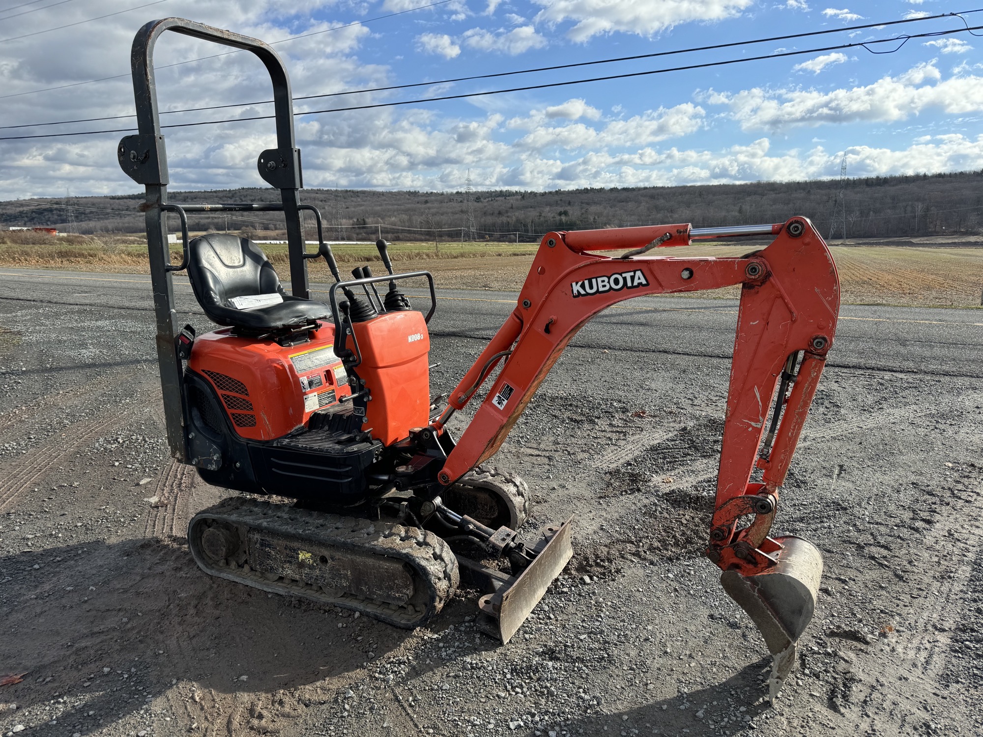 Kubota KX008_3334.jpg