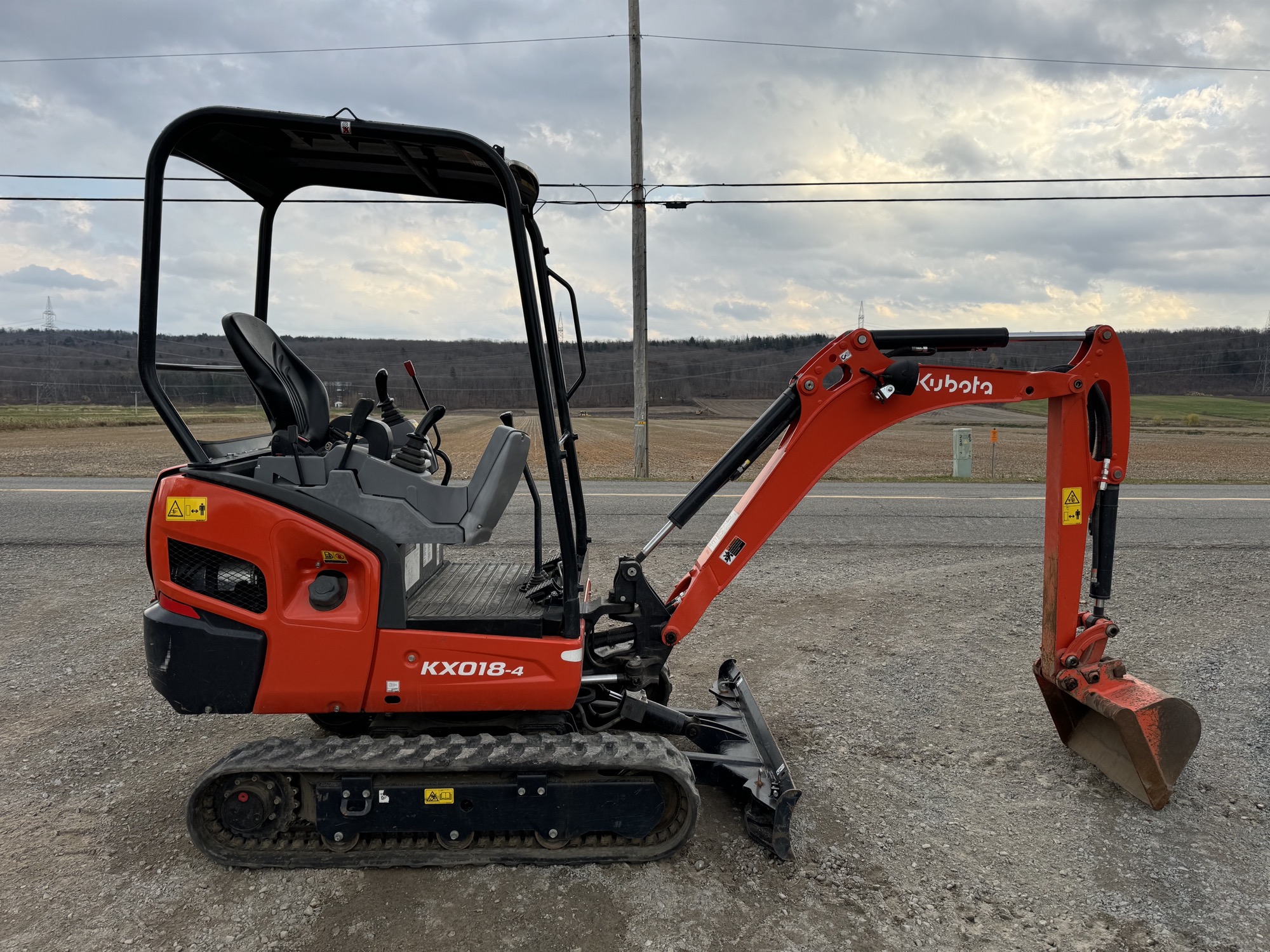 Kubota KX018_3270.jpg